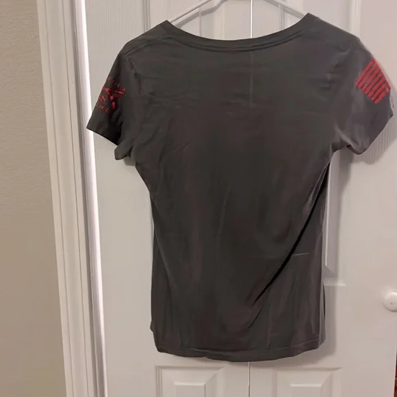 Grunt Style Women’s. Size Small - Picture 5 of 5